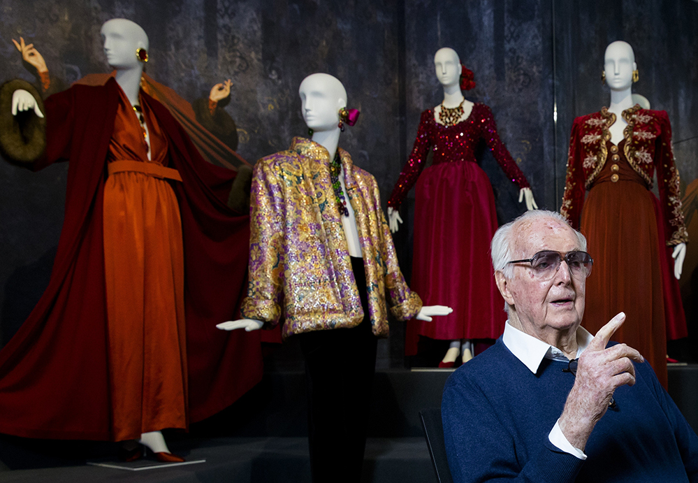 French fashion designer Hubert de Givenchy posing at the Gemeentemuseum in The Hague, during a retrospective of the designer's work at the exhibition 'To Audrey With Love' (Credit: AFP Photo)